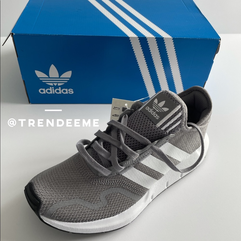 New In Box Adidas Swift Run sneakers